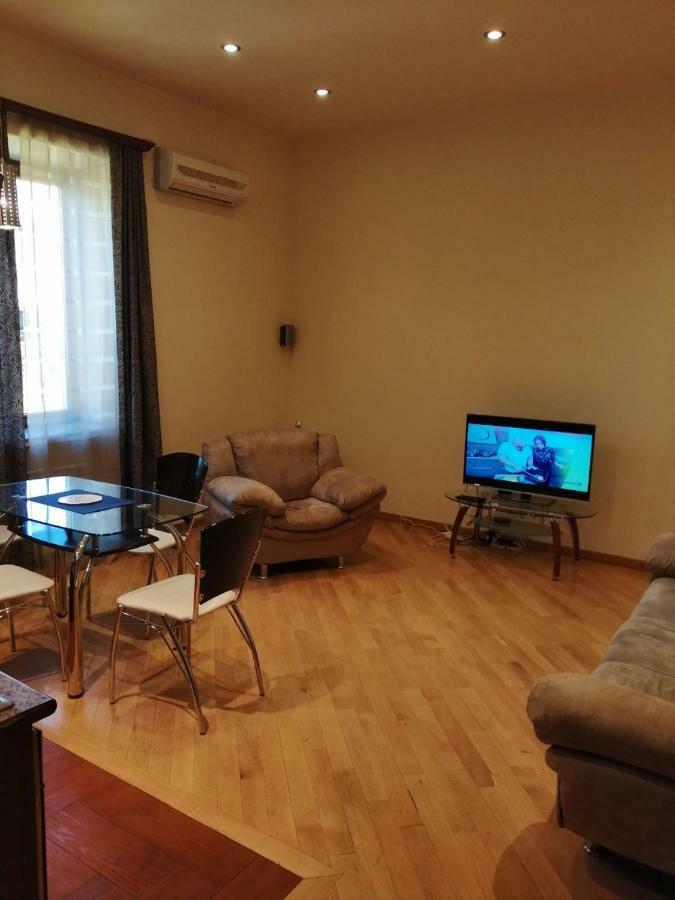 Apartments Γιερεβάν Εξωτερικό φωτογραφία